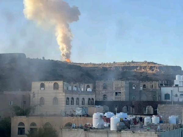 هل قصفت إسرائيل؟ انفجار ضخم يهز صنعاء ويثير رعب السكان