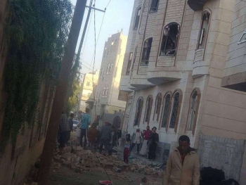 شاهد اول صور لموقع الانفجار العنيف الذي هز العاصمة صنعاء فجر اليوم 