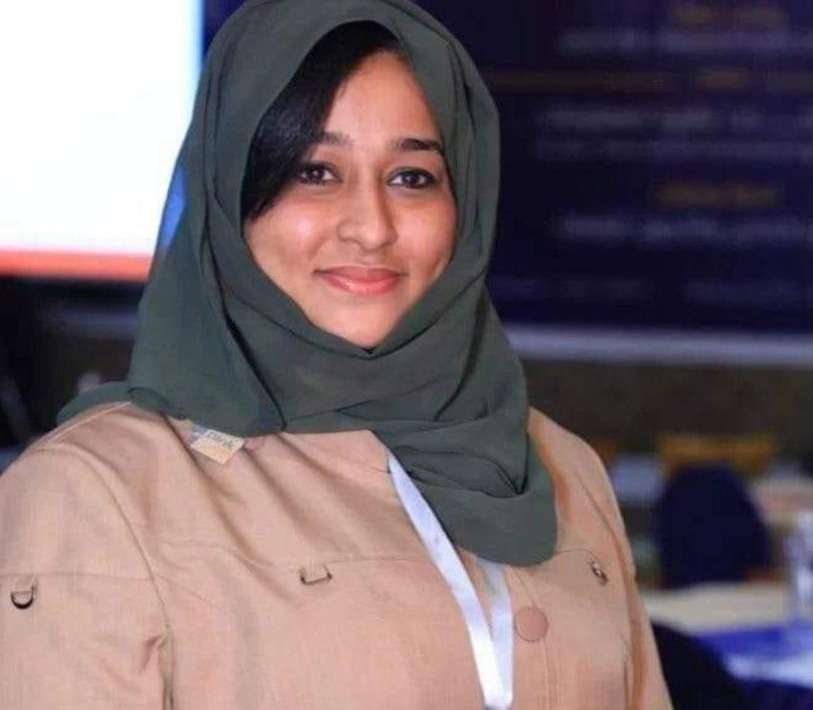 ناشطة يمنية 
