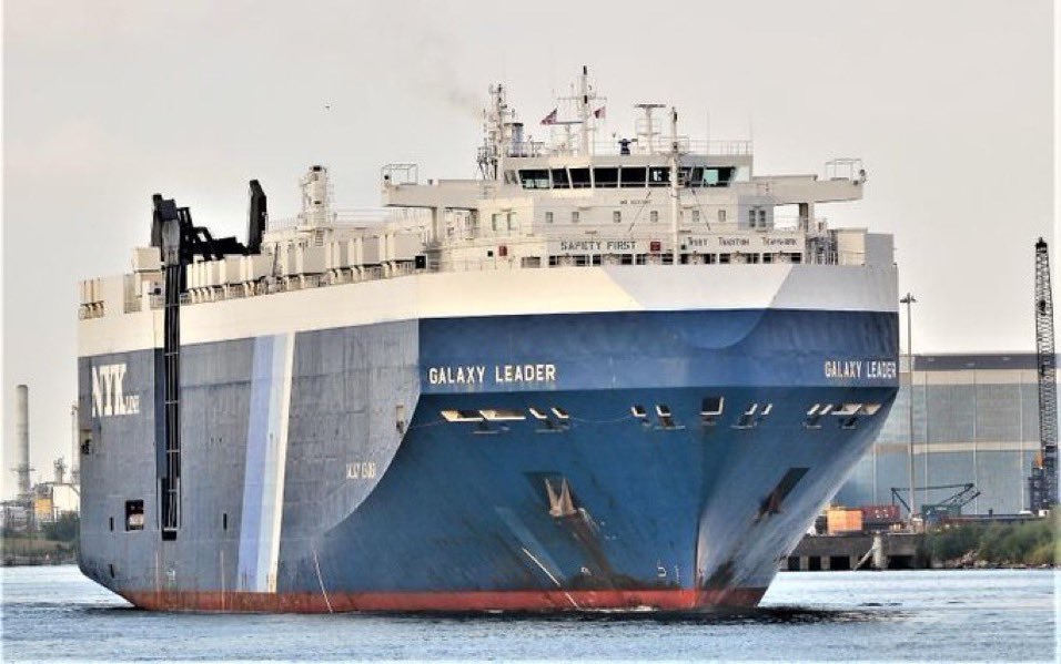 صحيفة تكشف عن اتفاق اماراتي إسرائيلي بعد تعذر مرور سفنها من البحر الأحمر
