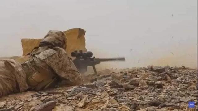 آخر مستجدات المعارك الطاحنه والدامية بين الجيش الوطني والحوثيين في ثلاث محافظات
