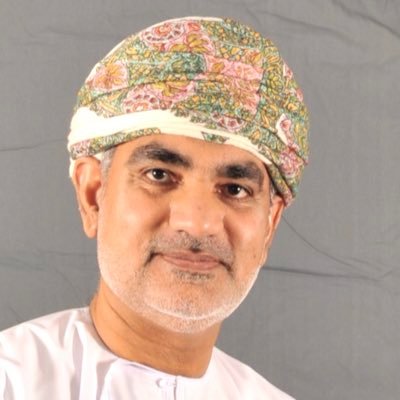 سياسي عماني