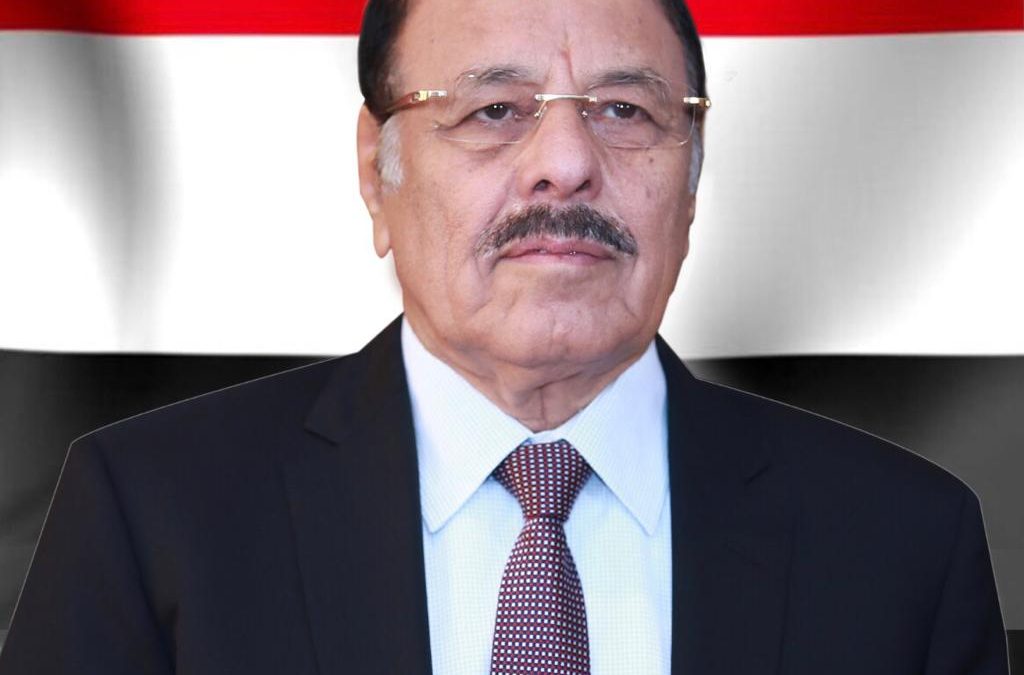 علي محسن الأحمر 